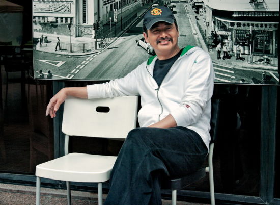 影帝周潤發(發哥)生活一向貼地而且為人親民全無架子