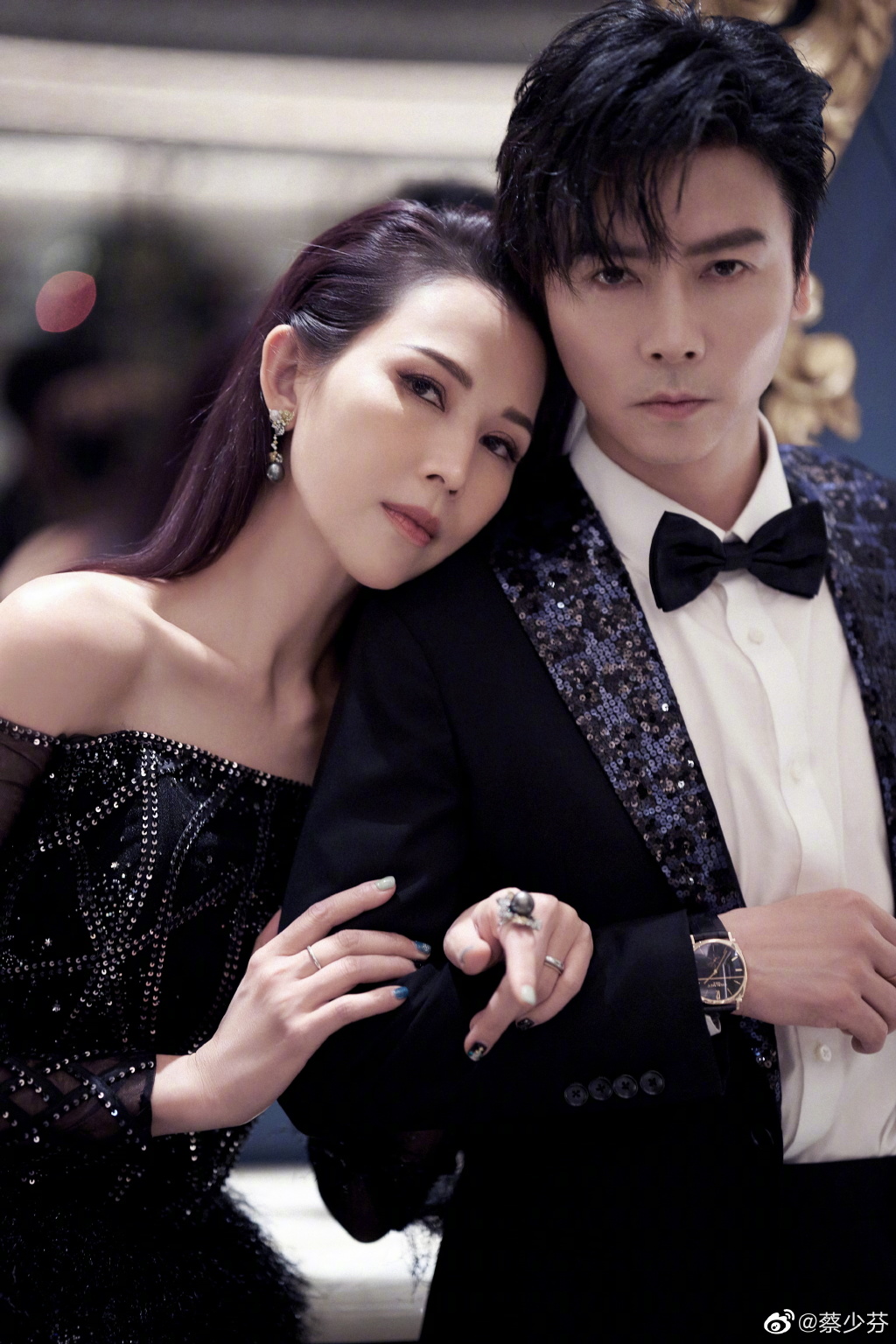 蔡少芬陪老公經歷了事業的不同階段。