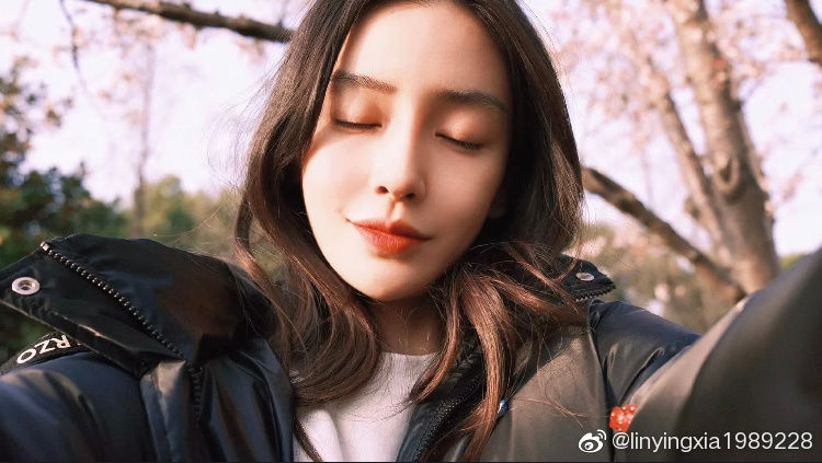 Angelababy在小紅書發美照