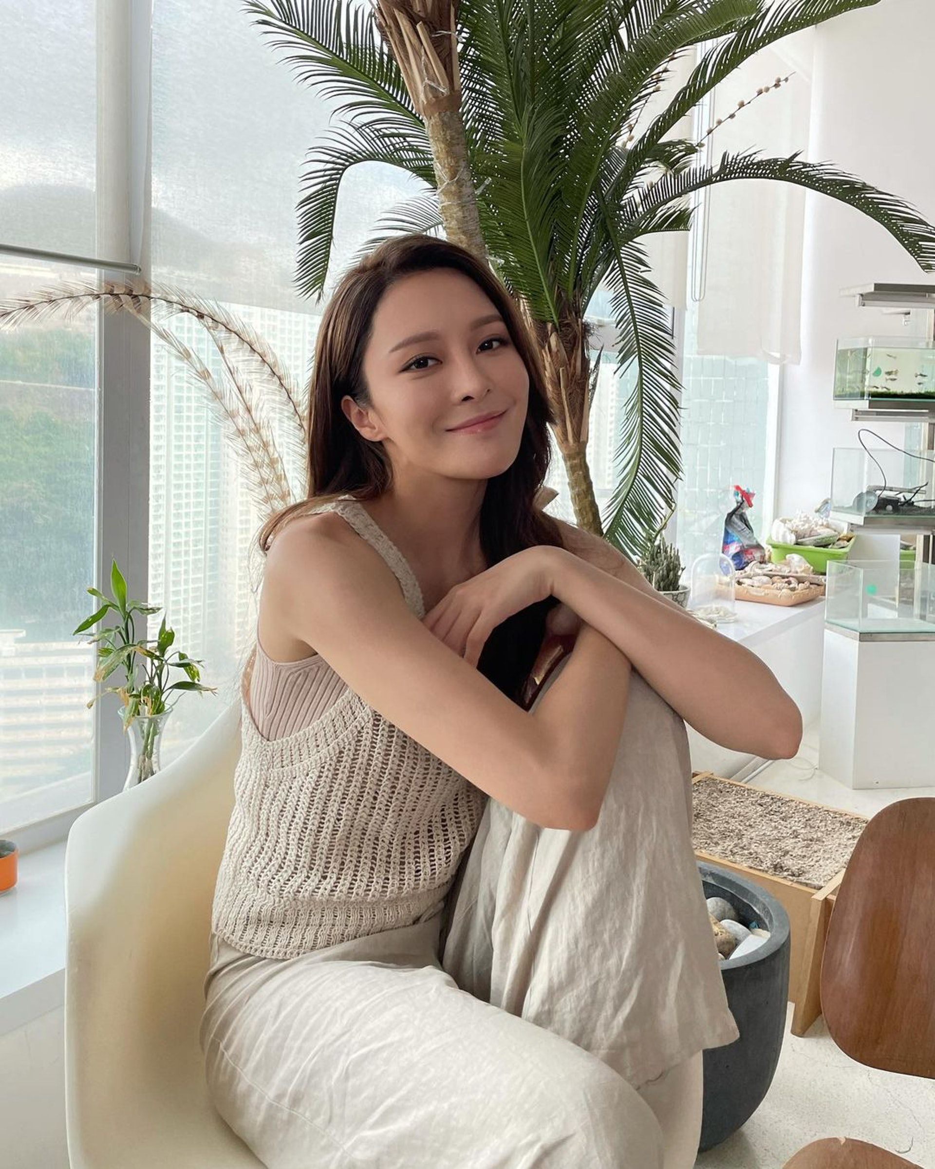 張曦雯與男友的愛巢裝修以簡約白色為主。