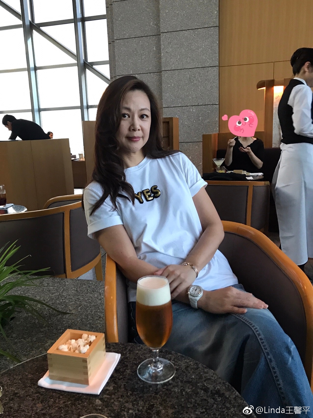 規定女兒不能與圈內人結婚