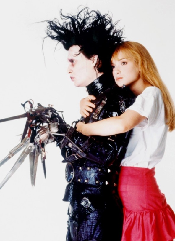 Johnny Depp與Winona Ryder早年因拍攝《幻海奇緣》又譯《剪刀手愛德華》(Edward Scissorhands)劇照