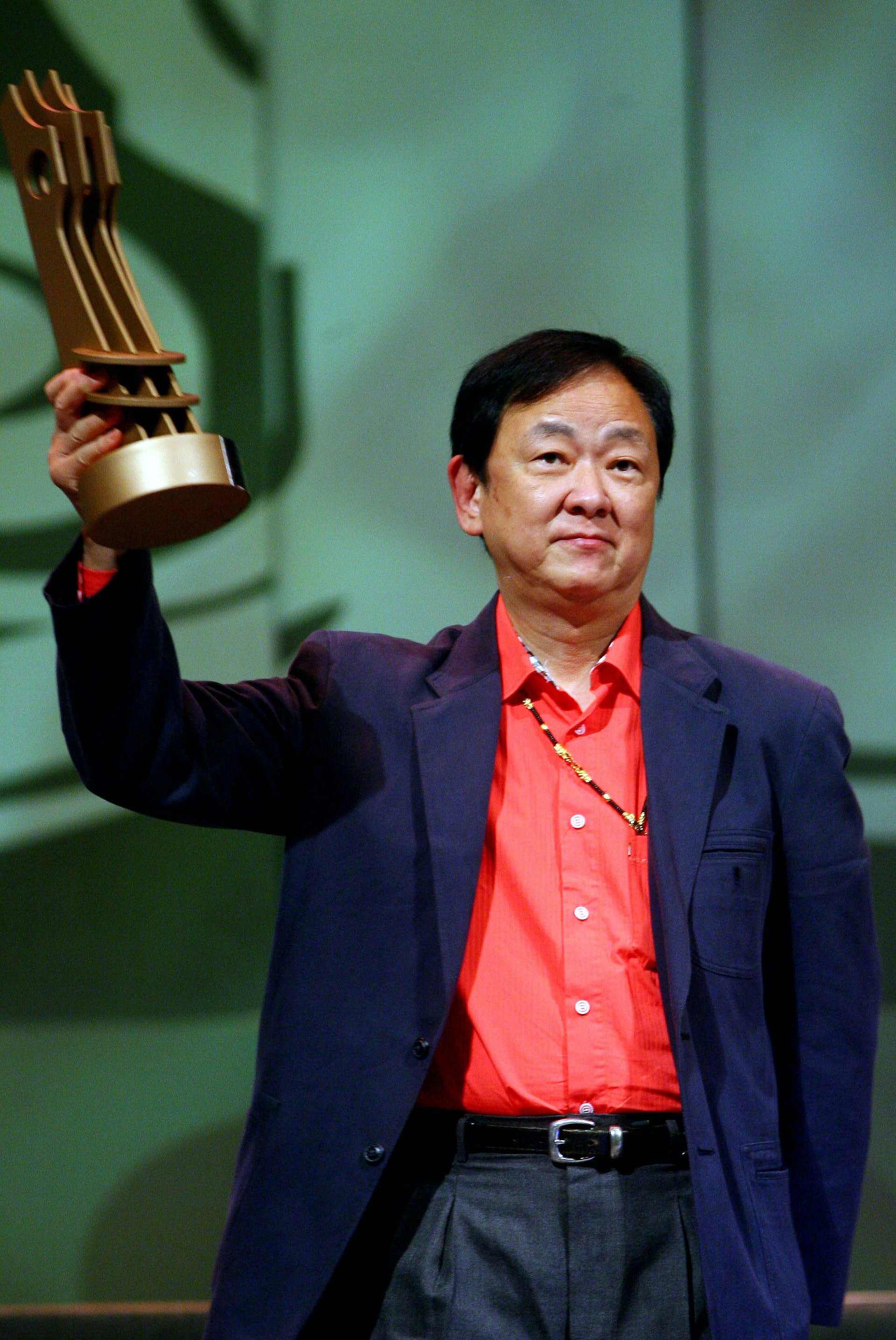 王羽1997年後就淡出演藝圈，轉而從商，直到2011年才以陳可辛《武俠》重返影壇。