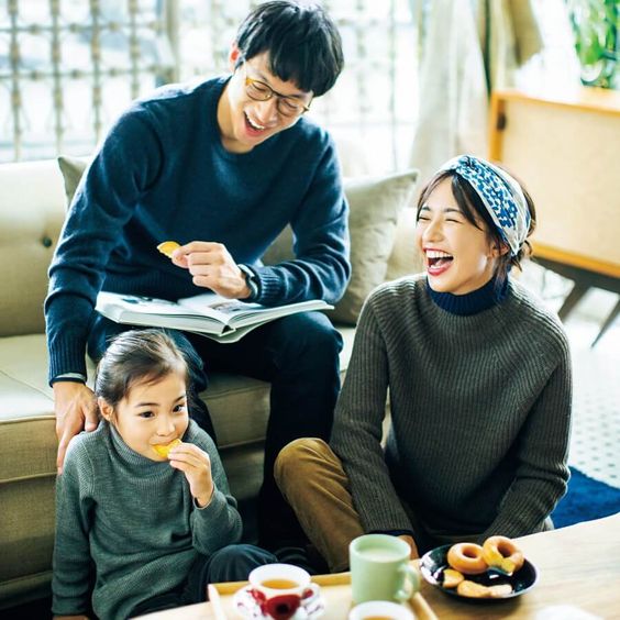 在兩性關係中,女人適當的偷懶不完全是一件壞事