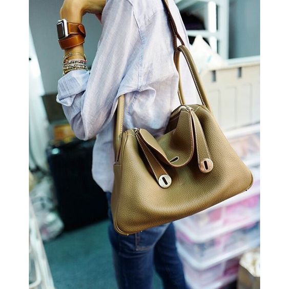 除Birkin、Kelly外,Hermès亦有其他經典款式。