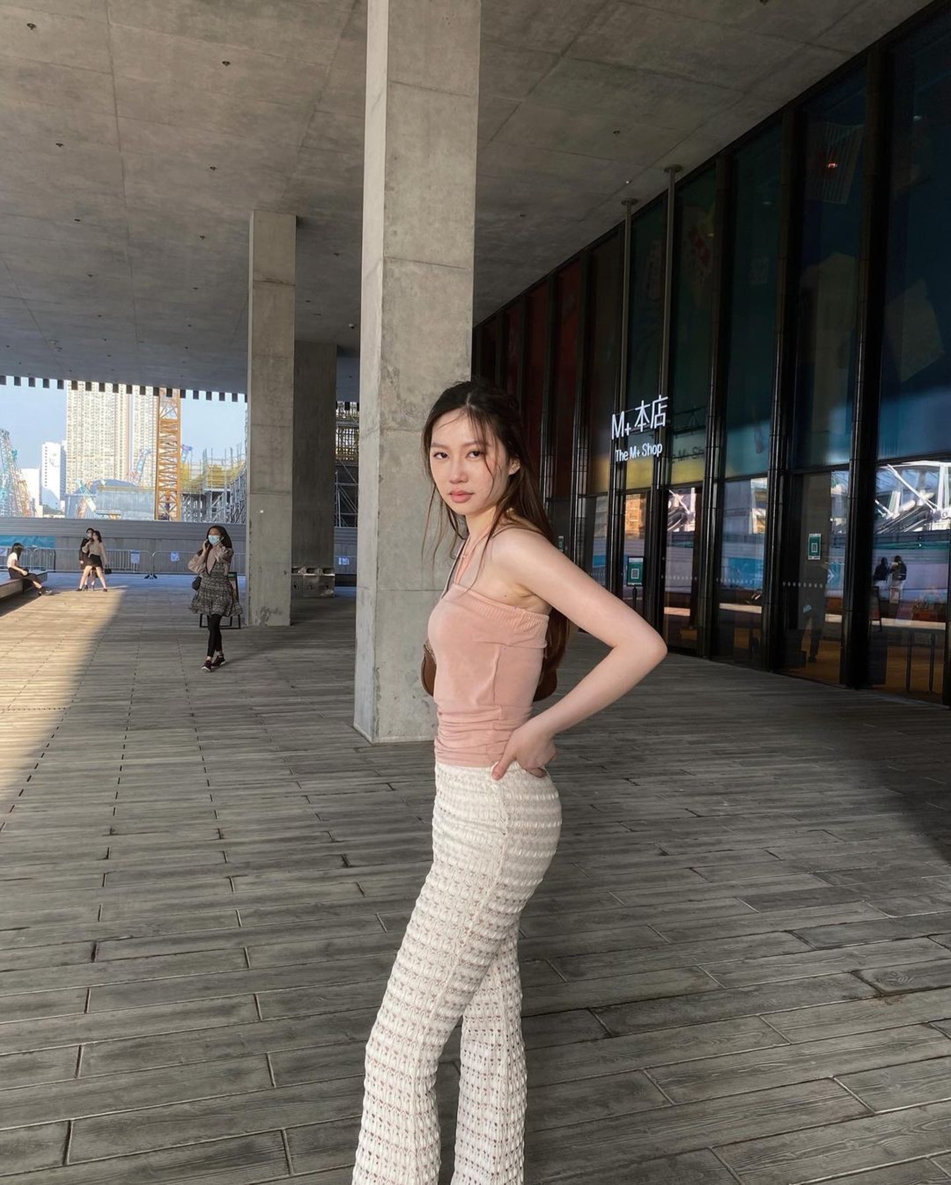 甄濟如可以說得上是星二代中的最強身材,非常吸睛。