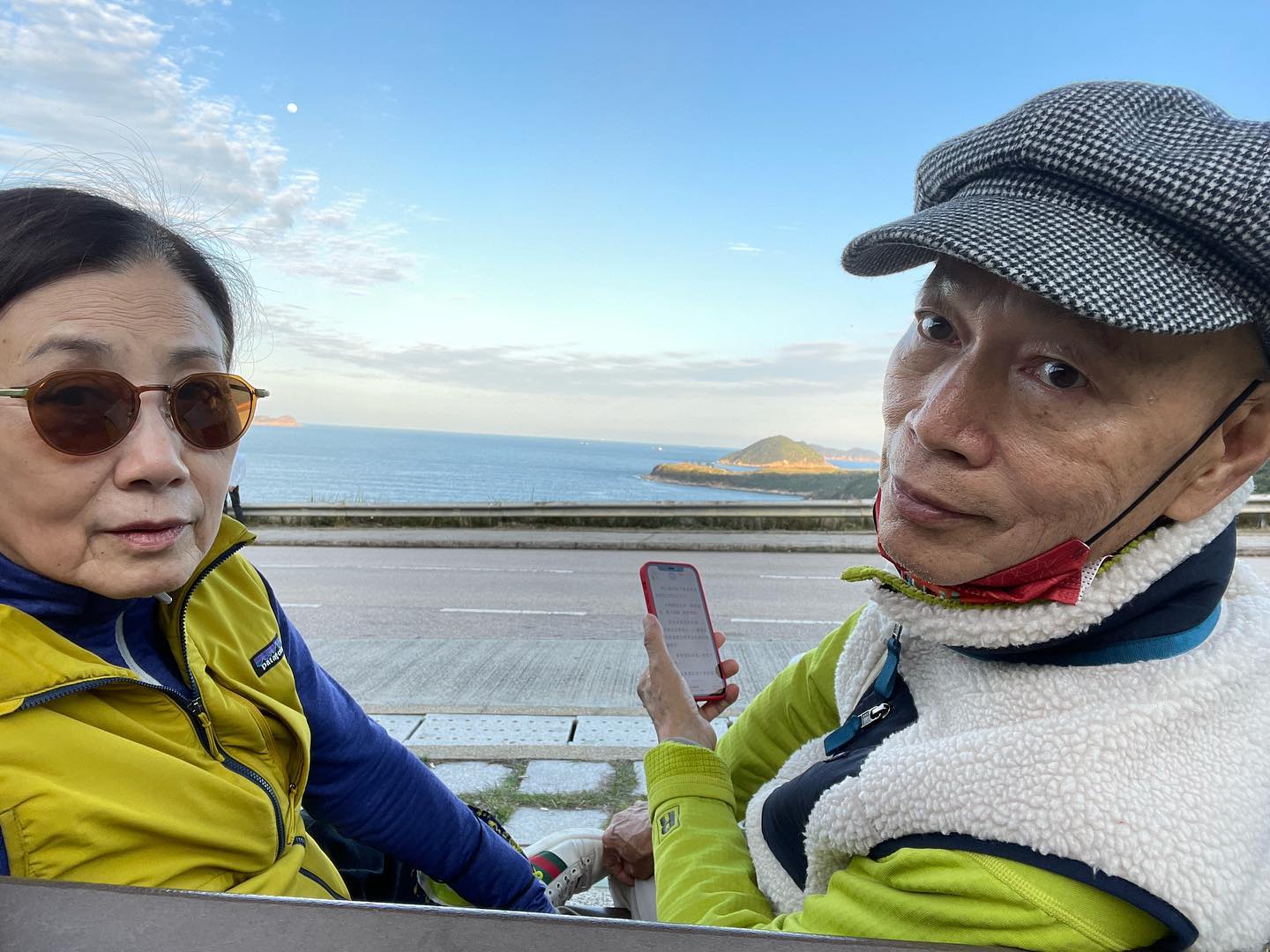 汪明荃與羅家英先後經歷過大病,在抗病期間互相扶持,彼此不離不棄。