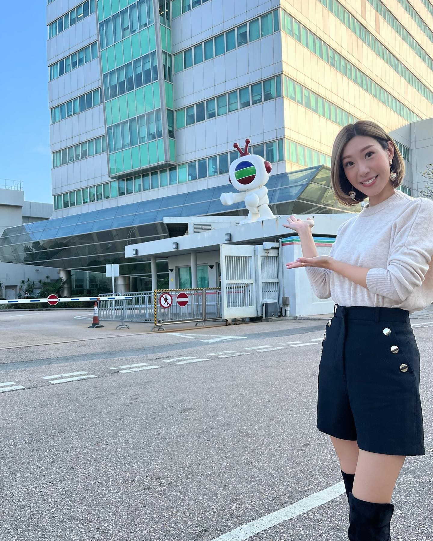林希靈已經在上年12月宣布離巢TVB。