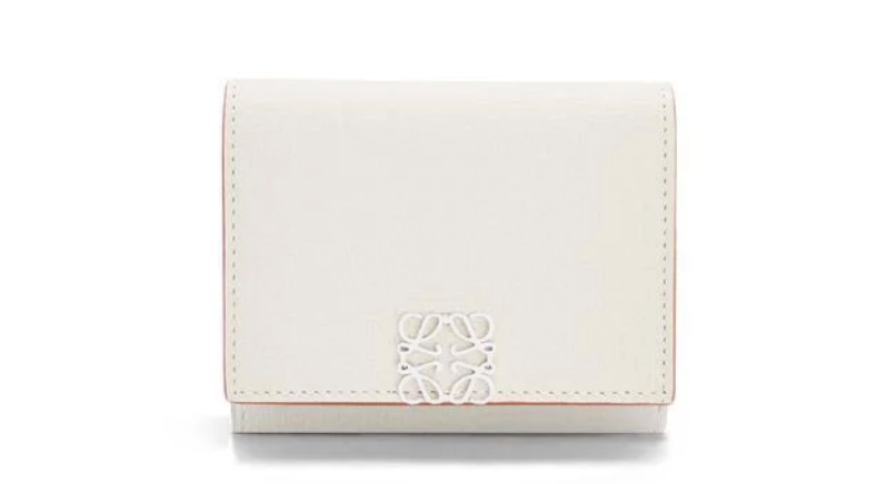Loewe Anagram 石紋小牛皮三摺皮夾 $5,100