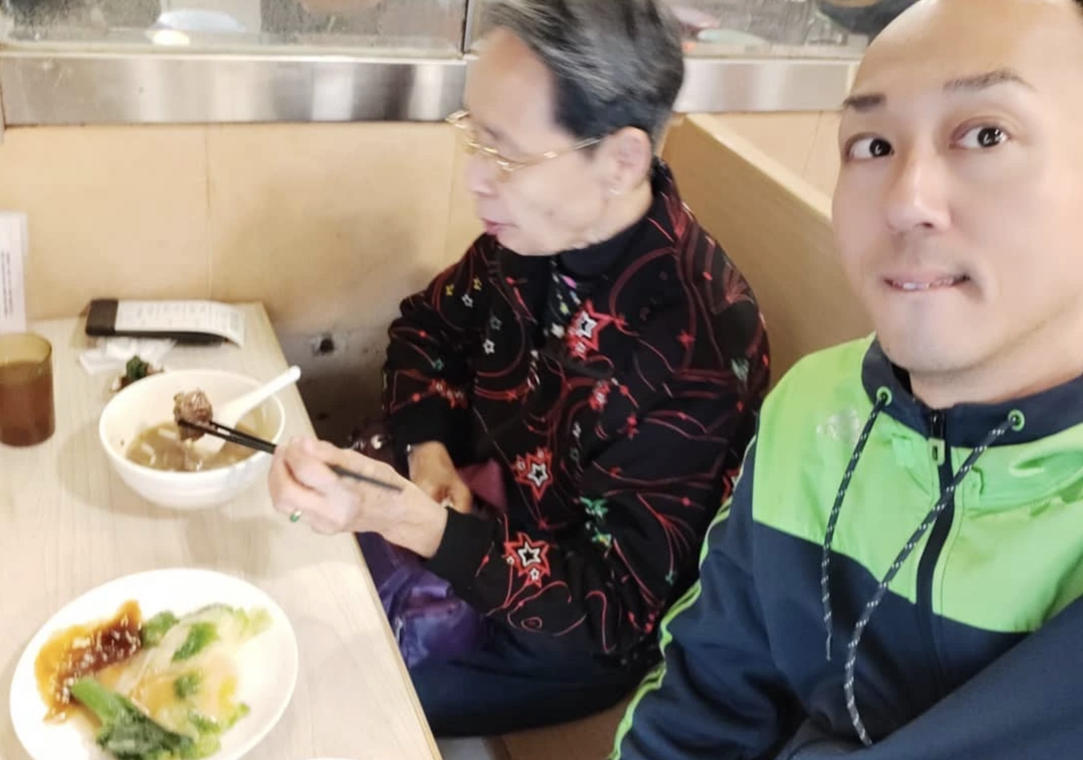 孝順仔戴耀明與媽媽相依為命