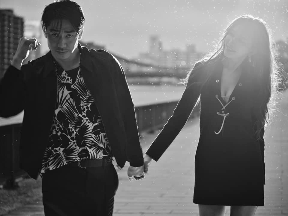 林志玲與老公Akira一直都有語言隔閡,直到结婚前一刻,她同Akira的情书都是由一位男闺密翻译。