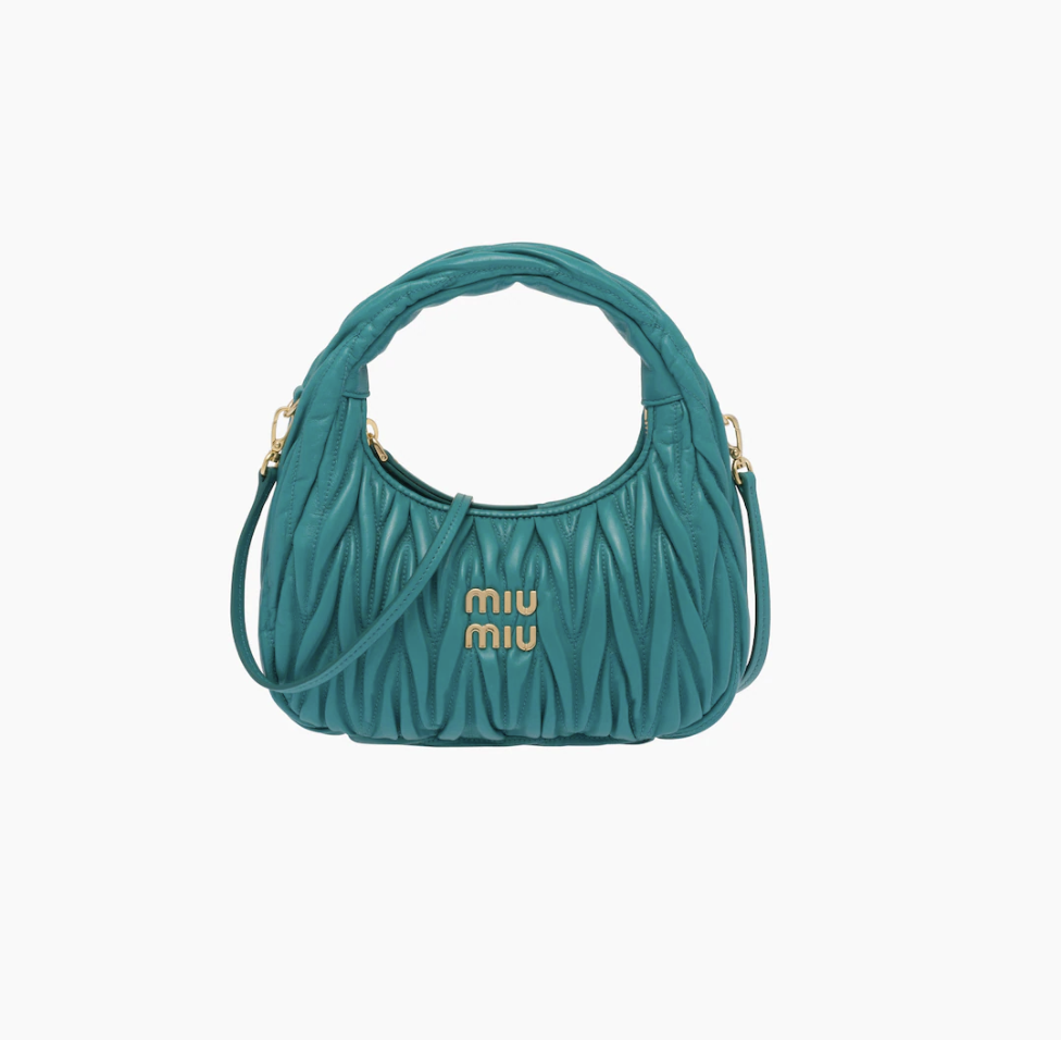 Miu Wander Matelassé孔雀綠納帕軟皮半月形手袋 $16,000