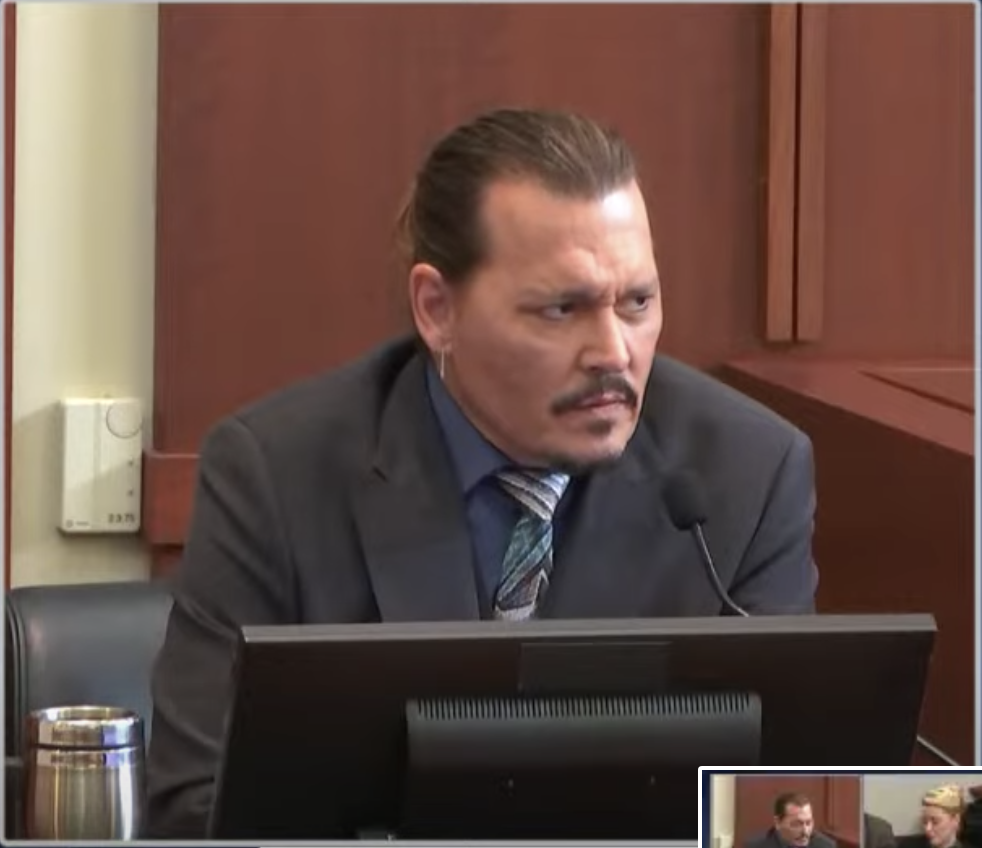 尊尼特普（Johnny Depp）重返證人席