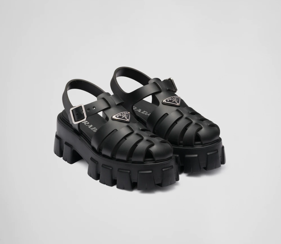 PRADA 泡沫橡膠涼鞋 $6,500