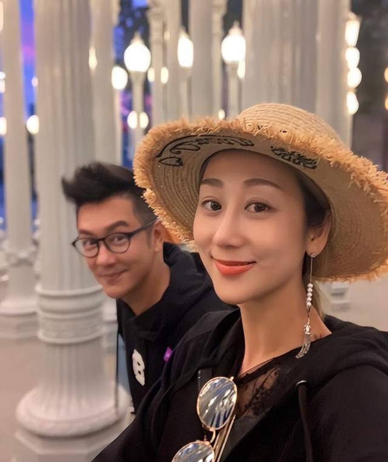 陳浩民與老婆蔣麗莎移居上海已有兩年多,是非一直未有停過