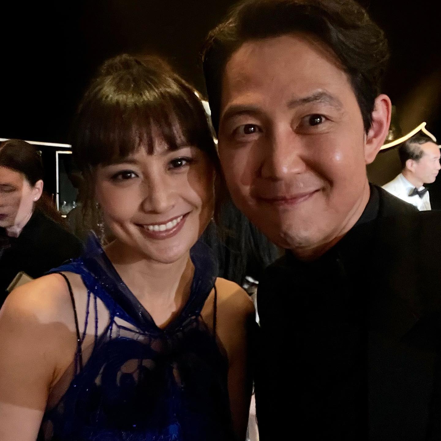 李政宰主動自拍合照。