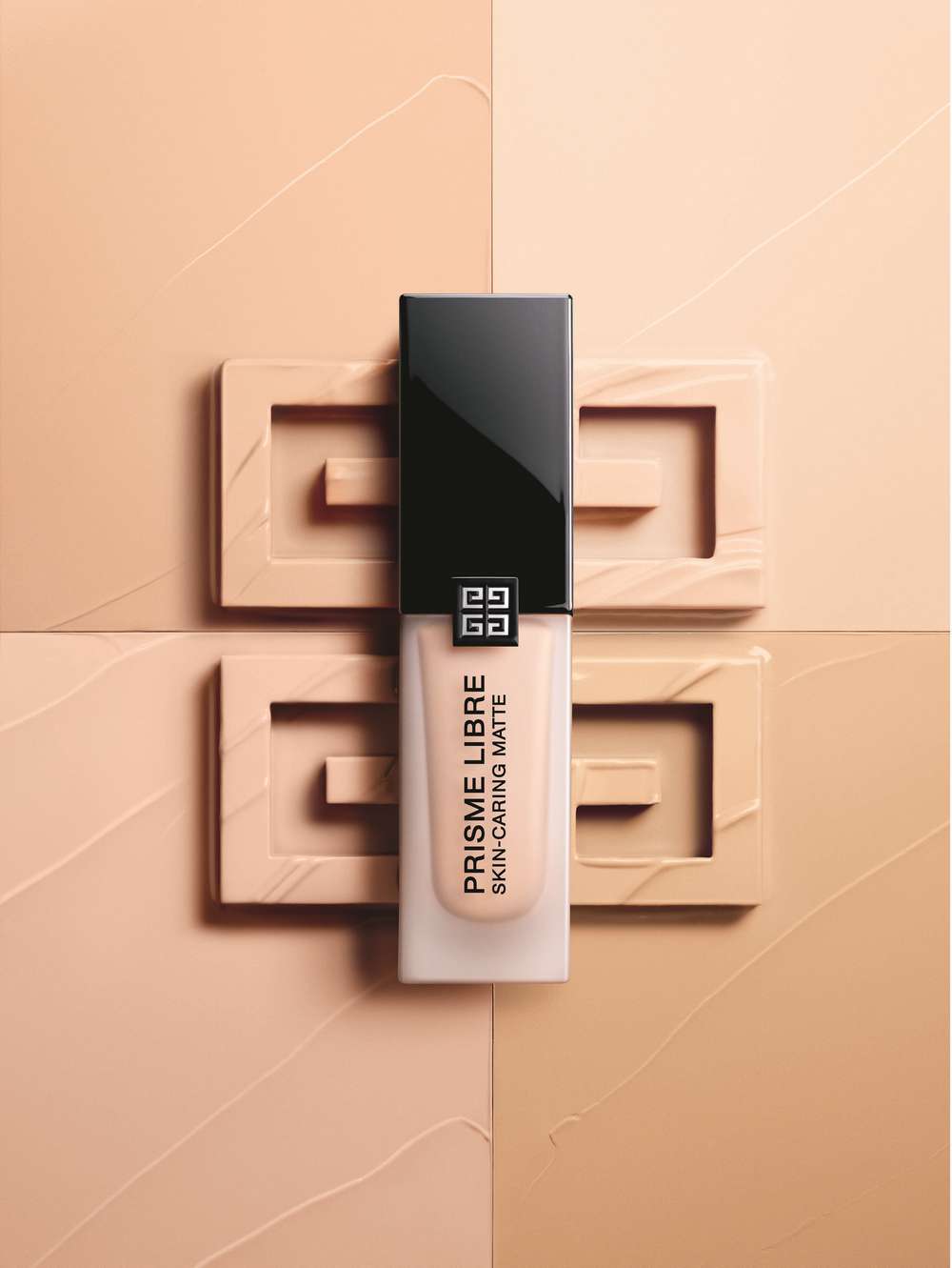 Givenchy 稜鏡啞緻粉底液 $495/30ml