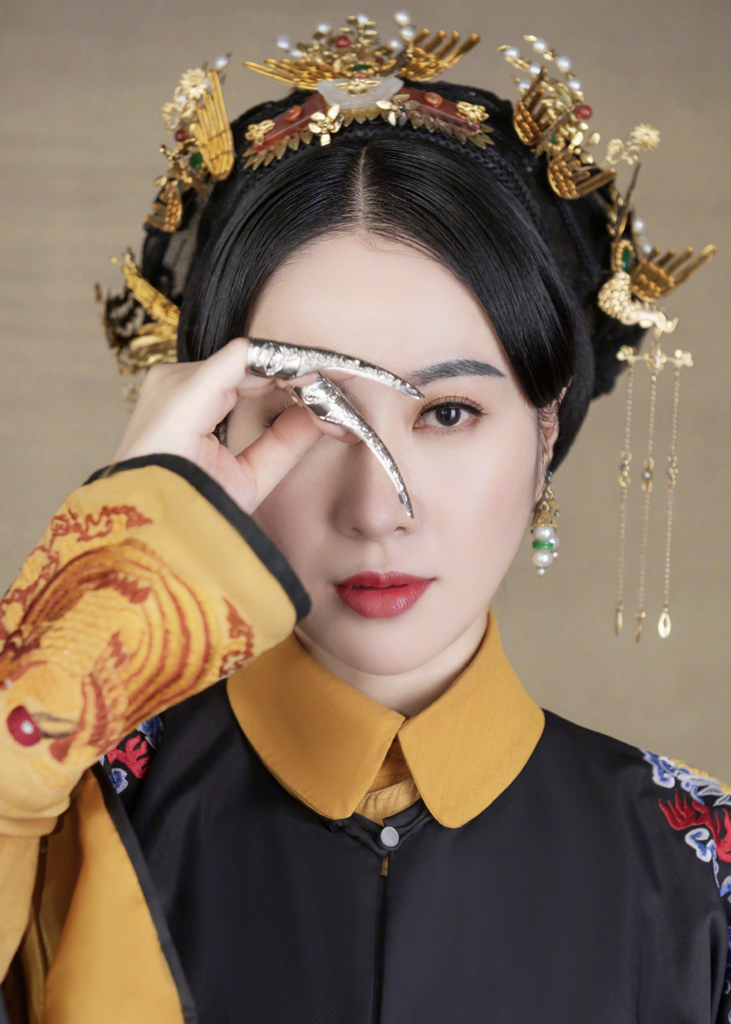 葉璇有「古典美人」之稱。