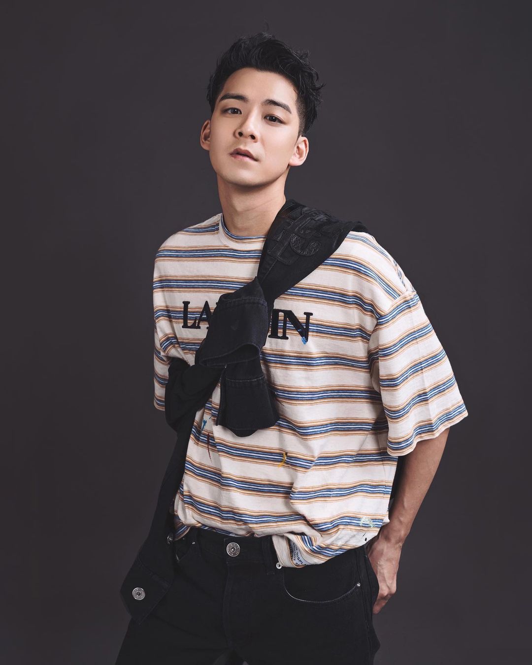 余德丞現在為自由人。