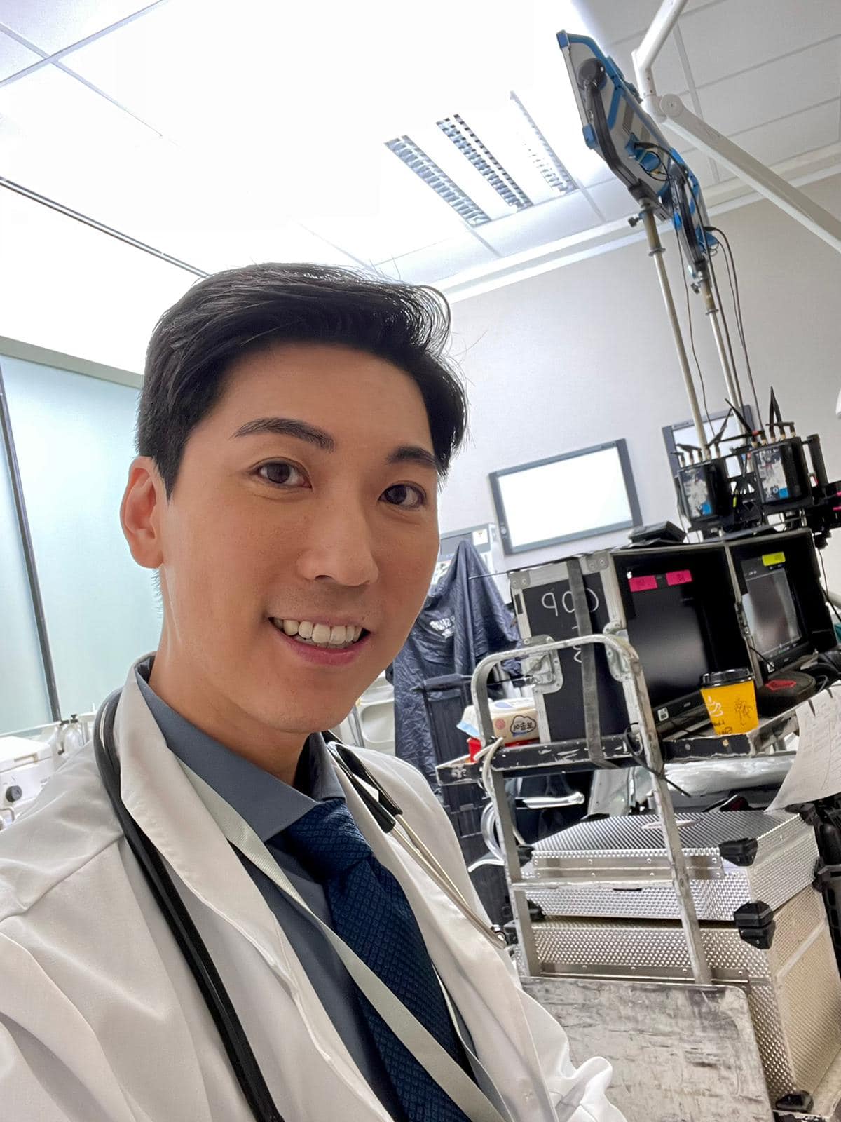 郭田葰至今演過近50個醫生角色了