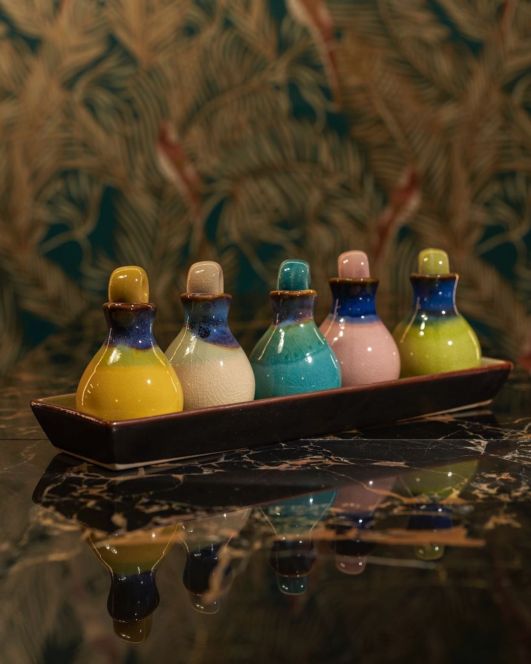 浮生按摩主打由專業香薰精油師調製以五行為本的按摩精油