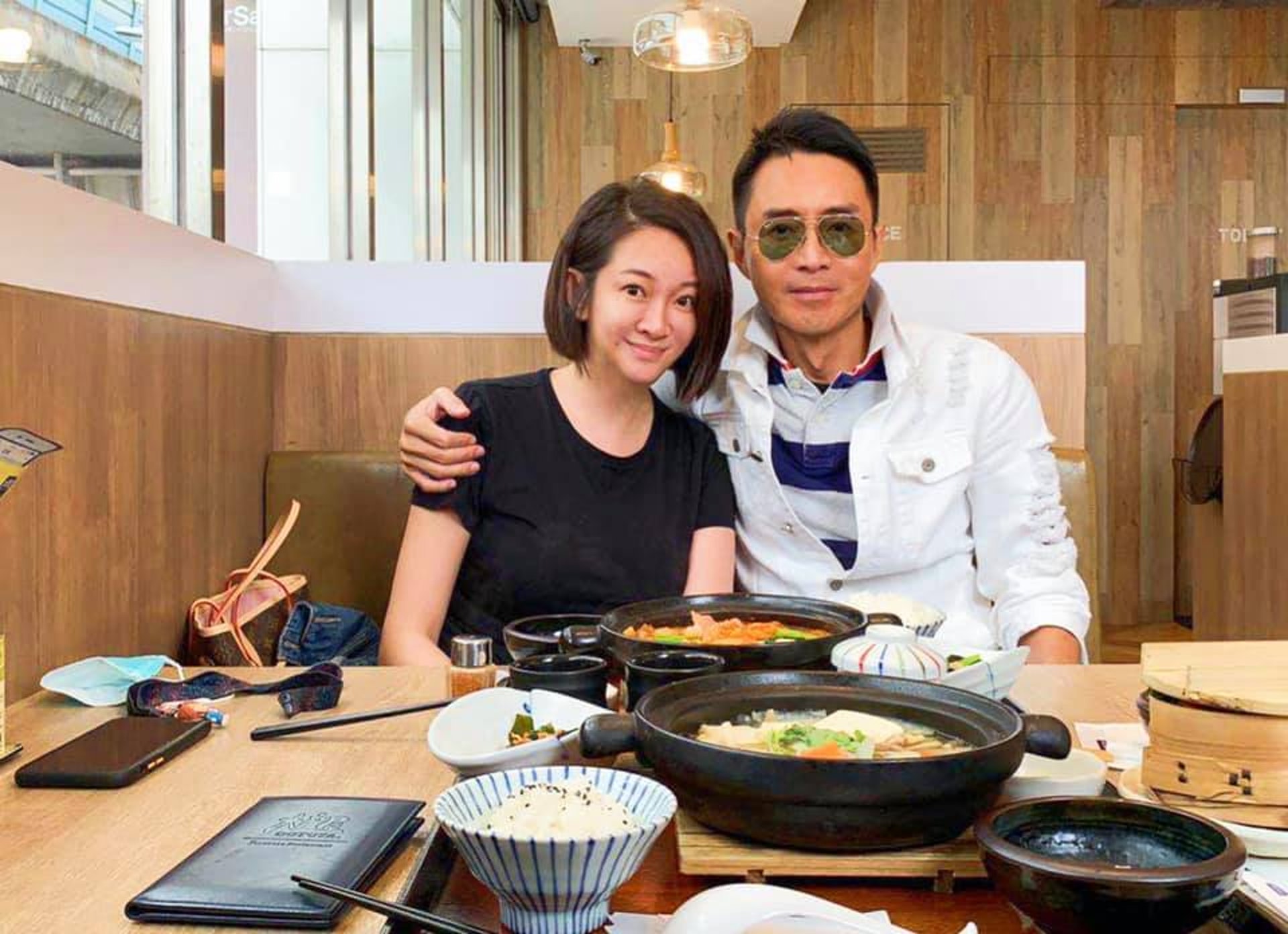 林利日前爆出與太太夫妻失和,即陷拒行房風波,繼而爆出婚變傳聞,日前陷入冷戰更決定暫時分居。