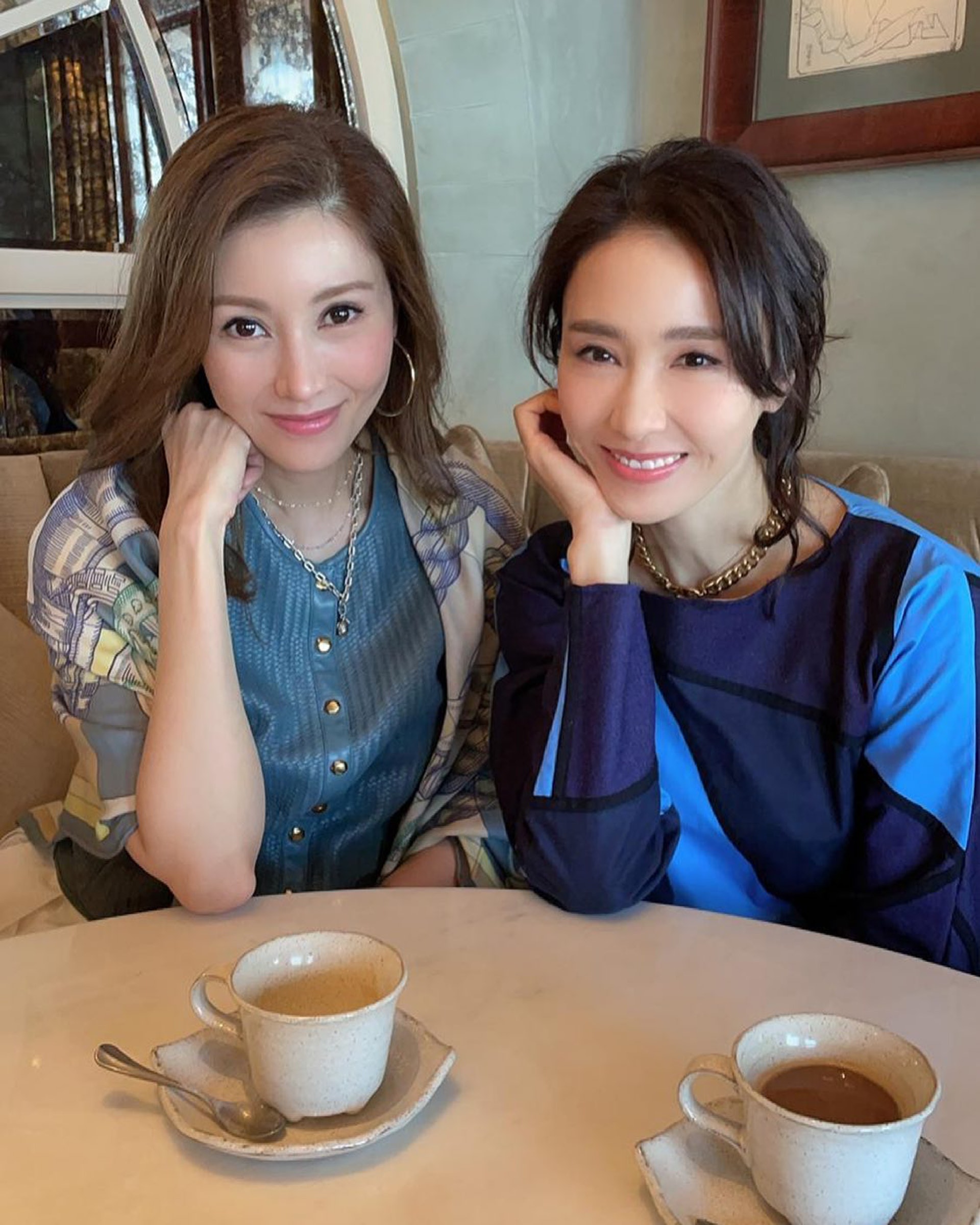 李嘉欣注重由內調理,因此她經常會自製美顏茶飲,例如紅棗桂圓茶,可以幫助補血氣、延緩衰老。