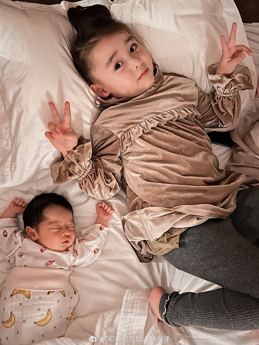 單身女CEO葉海洋鼓勵兩個囡囡勇敢面對人生。