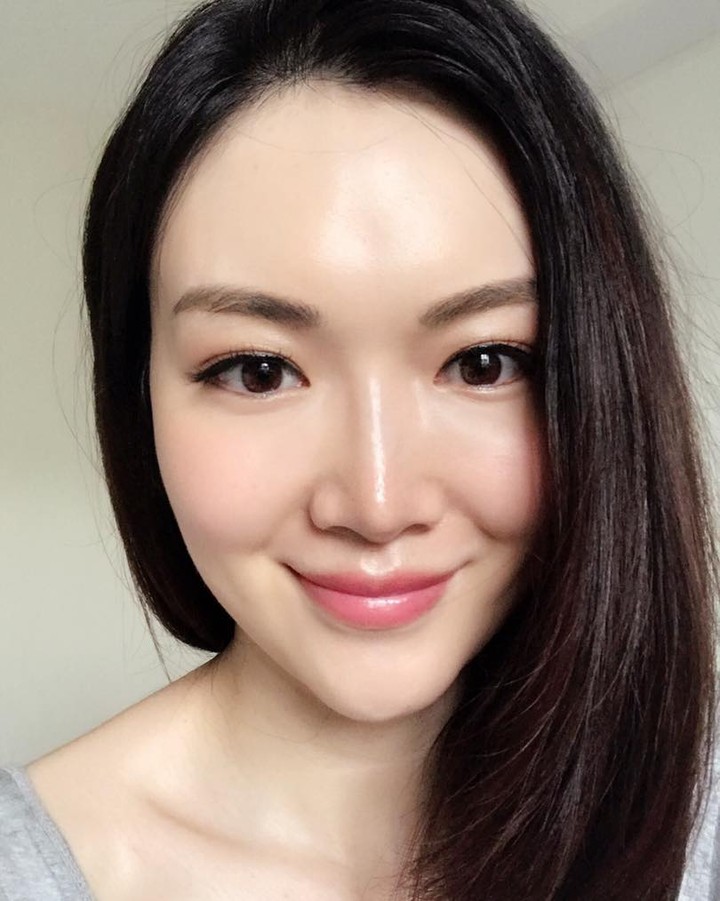 葉翠翠素顏仍然容光煥發