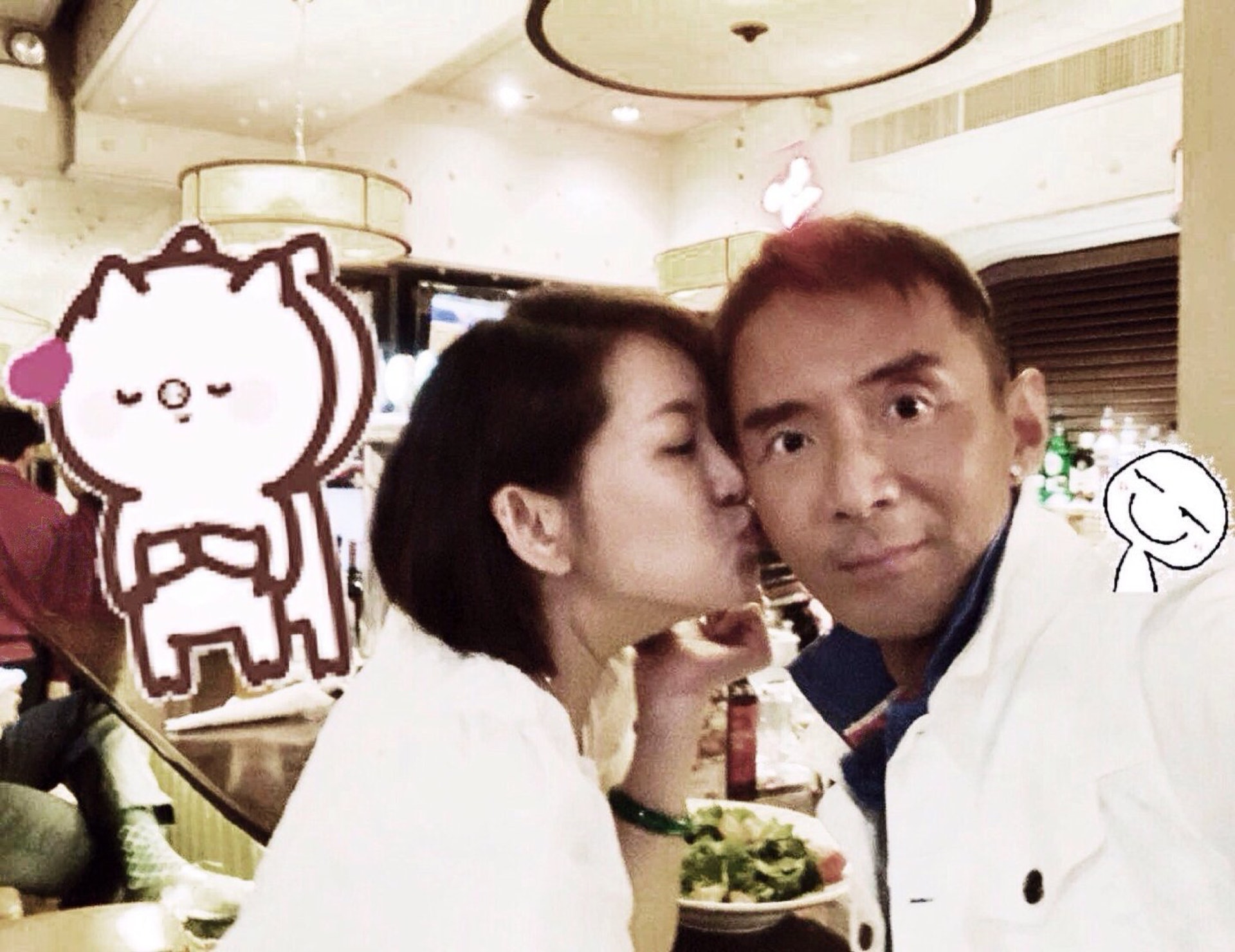 老婆陳貞均（Erin）的母親患有情緒病