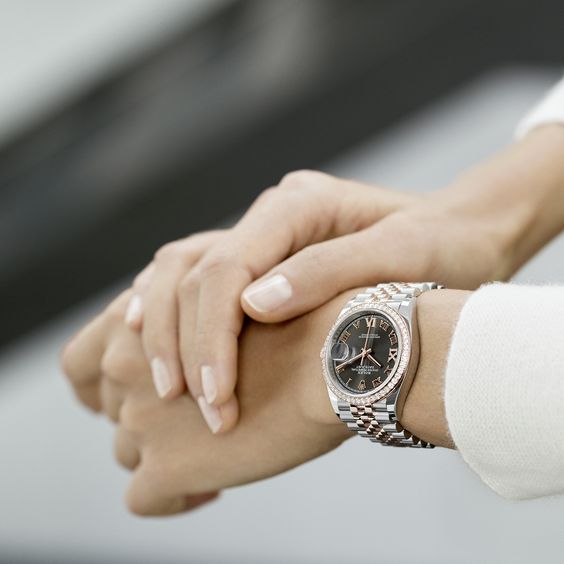 Rolex手錶從2月尾開始竟出現突破性跌幅。