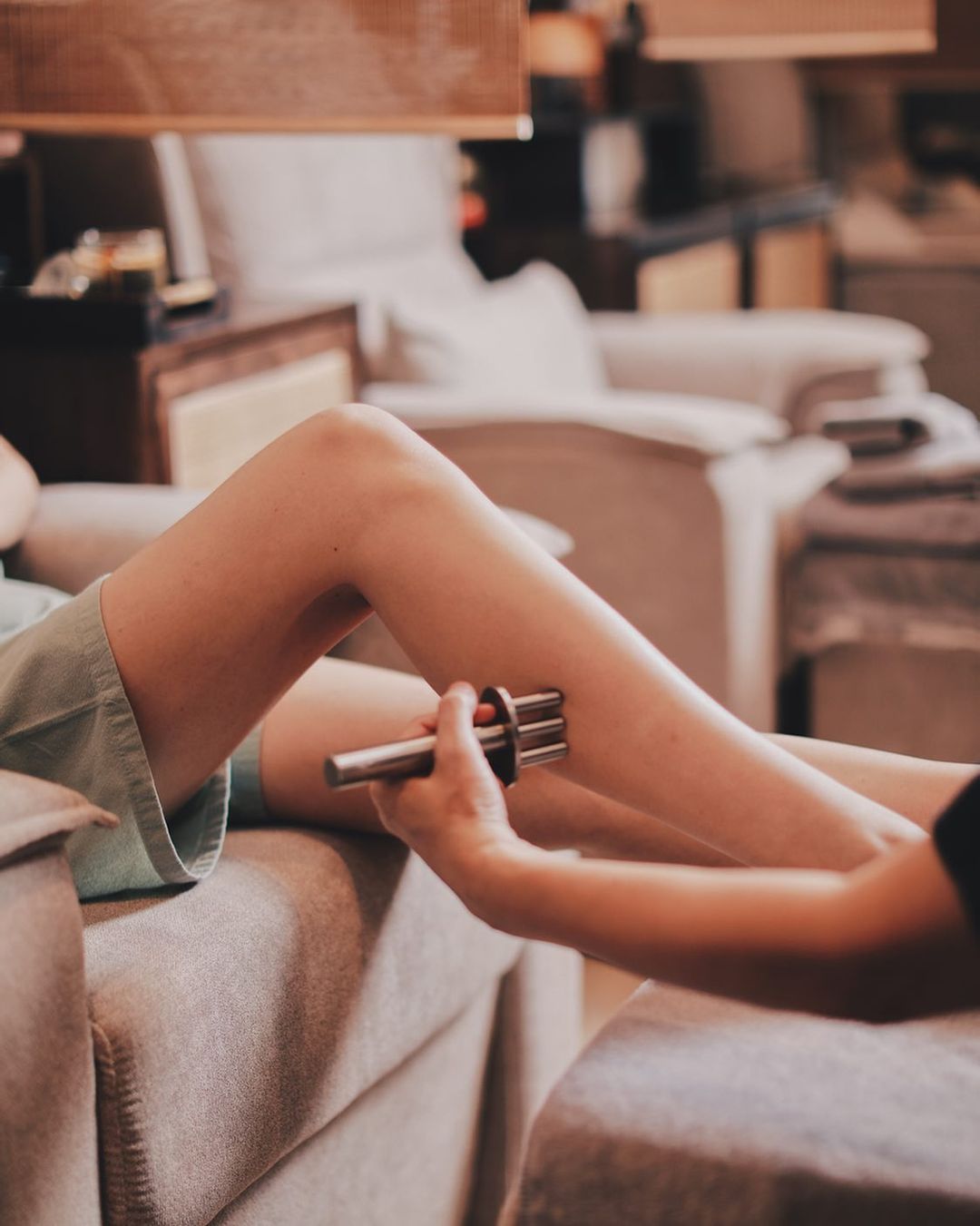 磁叉按摩項目,去水腫通淋巴,修飾腿部線條!