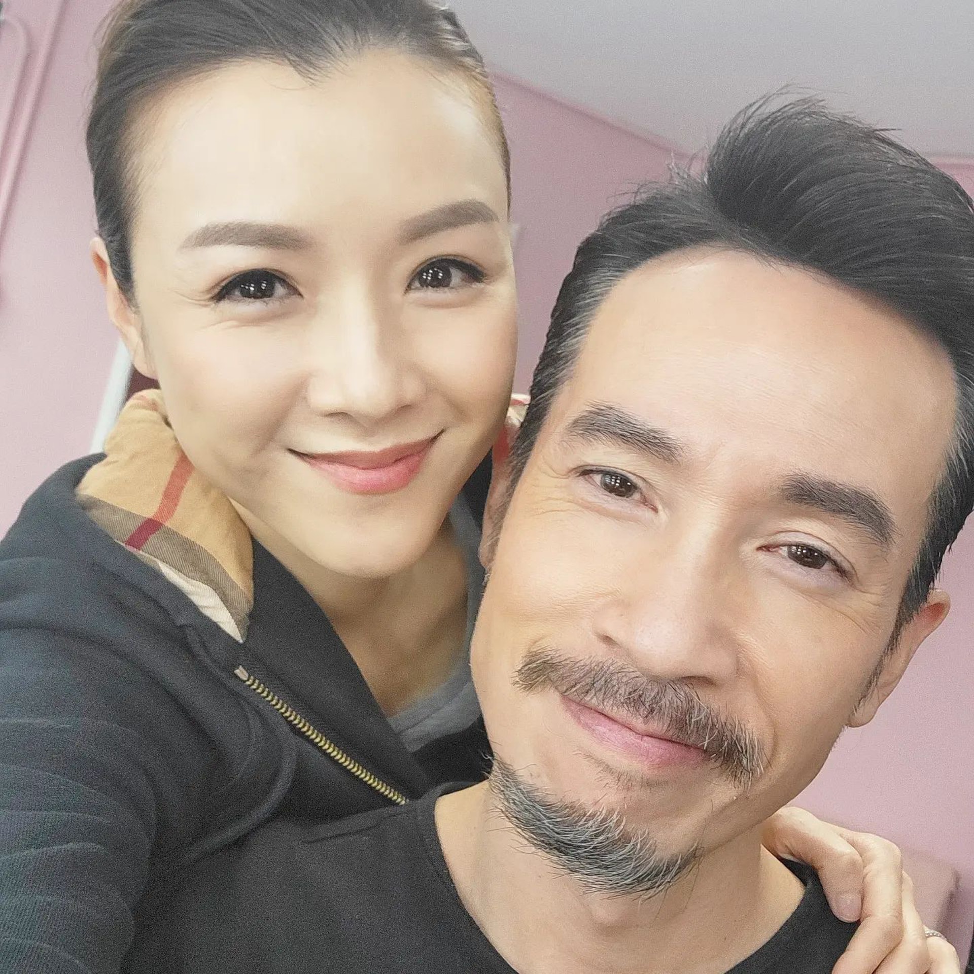 陳茵媺自從與陳豪結婚後,便專心在家相夫教子。