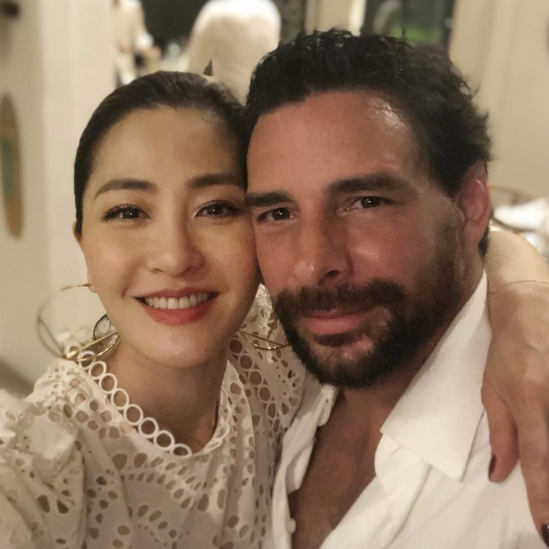 Kathy於2012年於法籍有米老公結婚