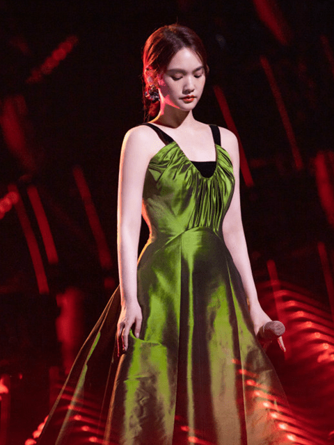 楊丞琳驚喜現身TVB音樂節目《聲生不息》。