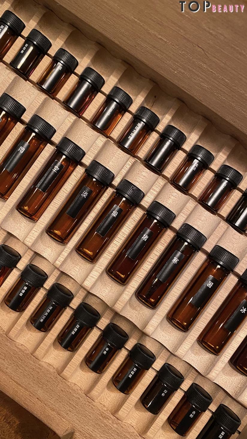 選用最適合的草本配方油,定制房間香薰氣味、足浴及按摩護理