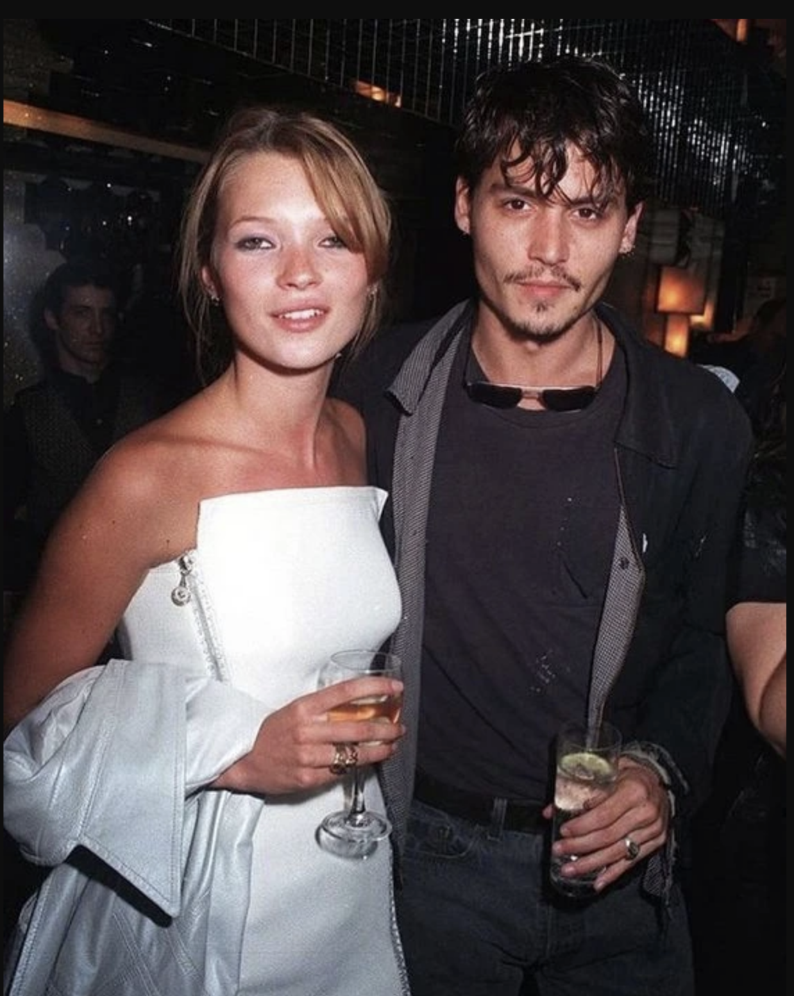 尊尼特普（Johnny Depp）與名模凱特摩絲（Kate Moss）常出席聚會