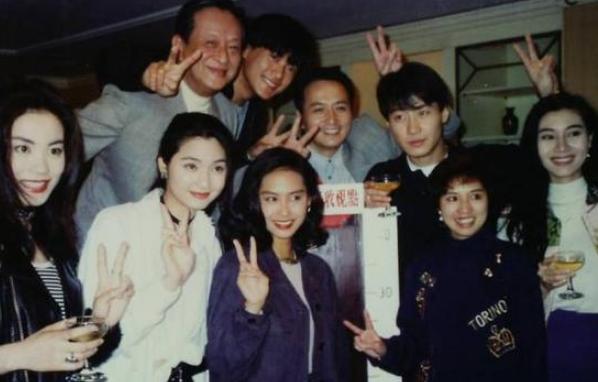 1993年,洪欣出演重頭劇《原振俠》
