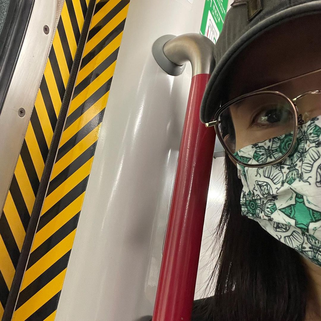 不追求名牌生活貼地