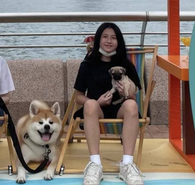 細女沈晨激罕曝光!