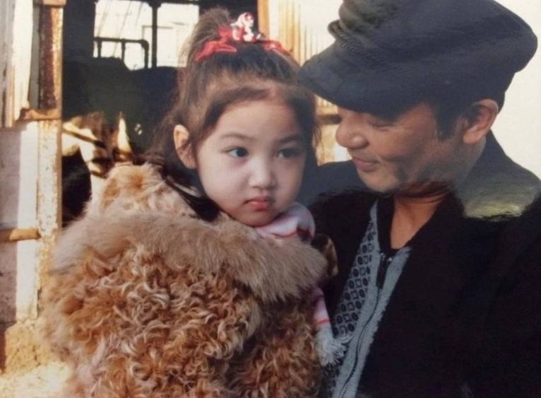任達華非常愛錫女兒任晴佳,經常分享女兒的成長靚樣。