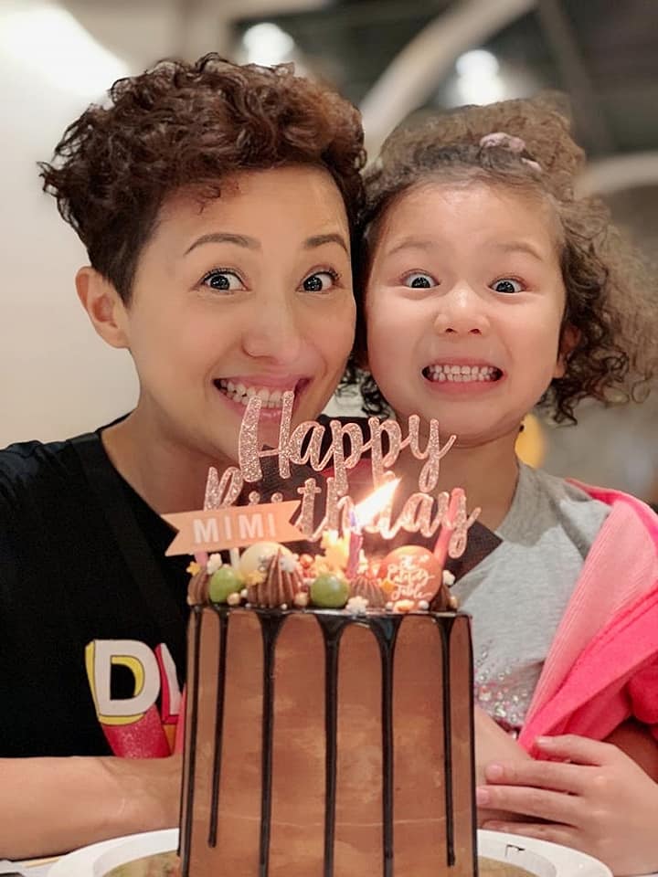 羅敏莊自爆因太寵愛囡囡而導致她到現在都未識縛鞋帶。