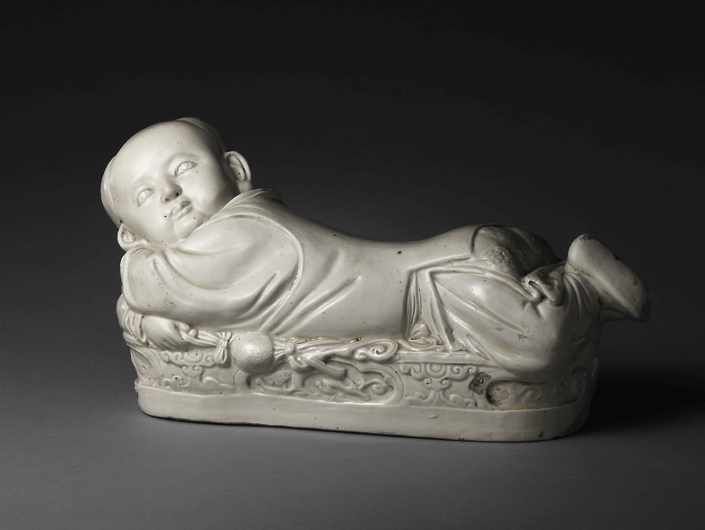 孩形枕 曲陽定窯 北宋(960–1127)