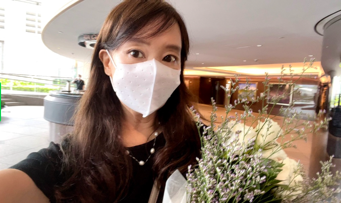 身在香港的陳美齡特意到日本領事館鮮花致哀