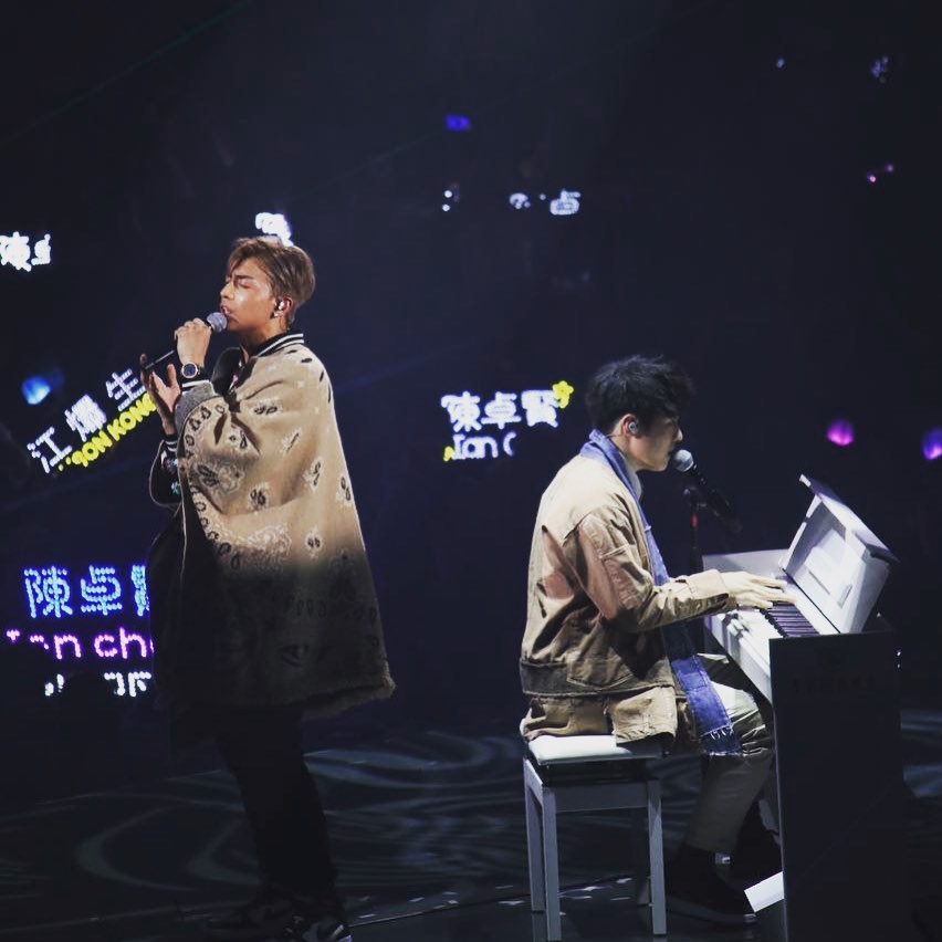 MIRROR踩台時間不足24小時就開Show。