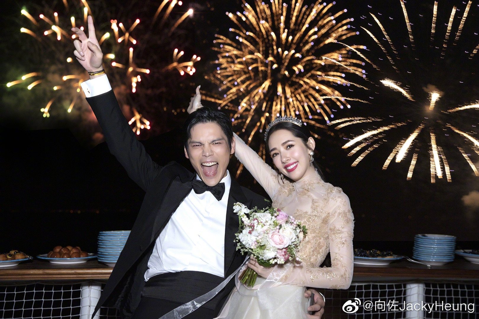 向佐與郭碧婷一直都非常恩愛