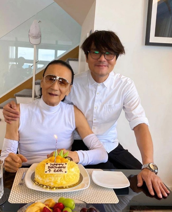 林家棟去年為四哥慶祝生日