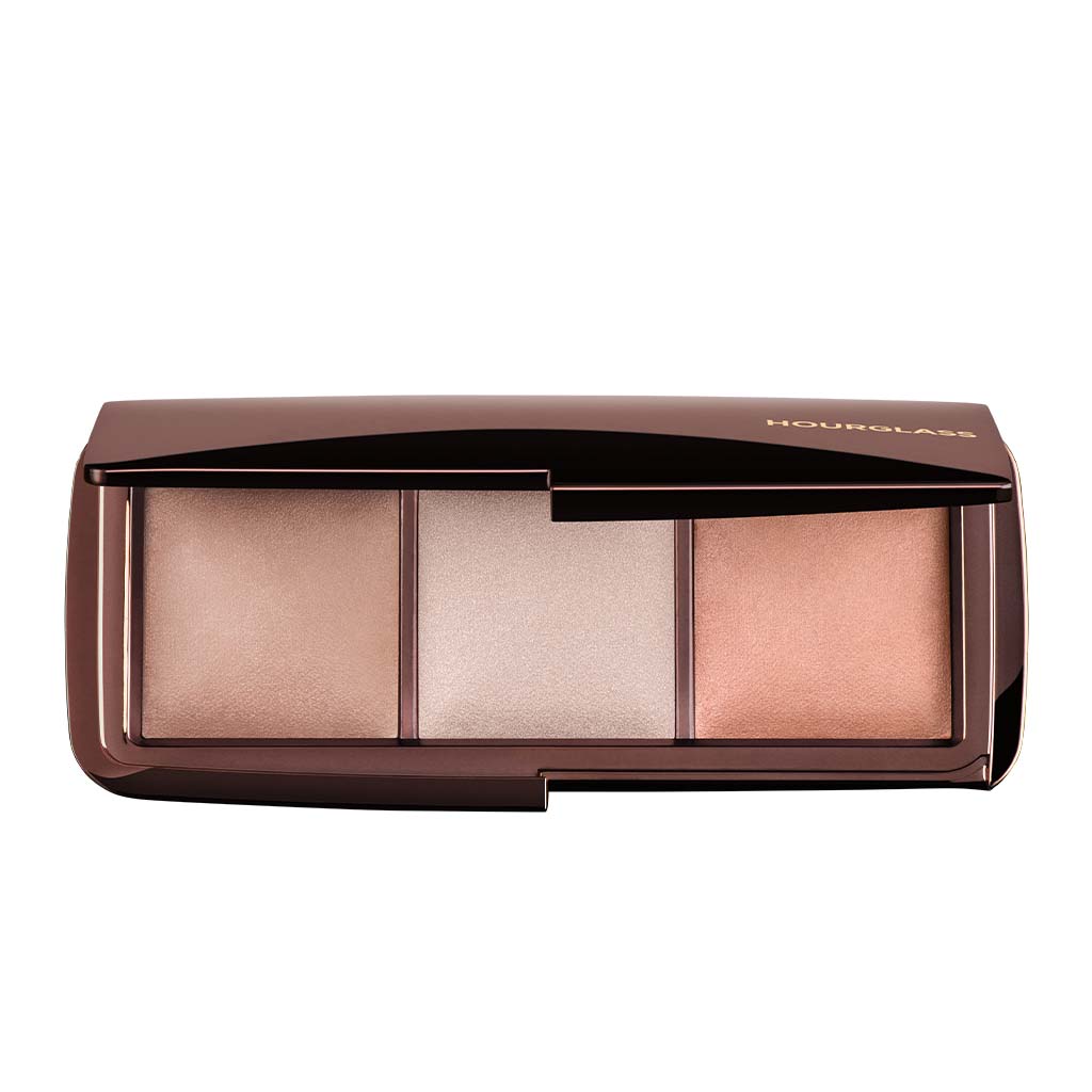 AMBIENT®柔光亮顏粉餅盤 HK$600