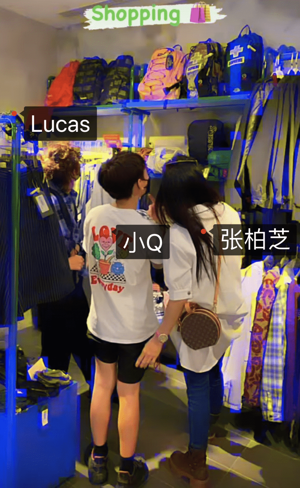 張柏芝日前趁著不用開工的日子,帶著大仔Lucas和二仔Quintus一起行街、睇戲。