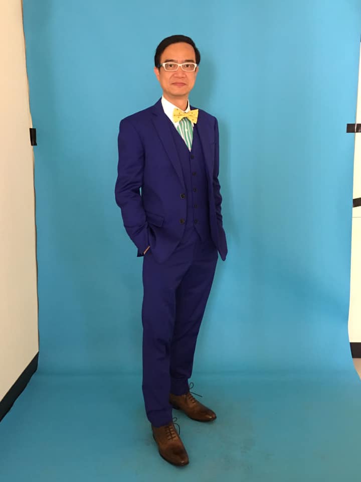 由於鍾志光又做體育評述員,又有份參演不同劇集,加上又有份主持節目,因此被封為「萬能鍾」。